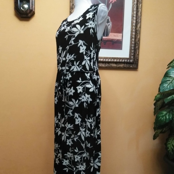 Paradise Bay Black Floral Design Full Length Dress - Picture 4 of 8